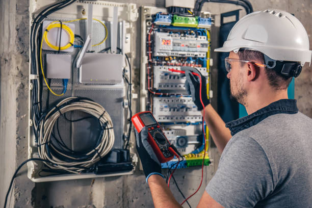 Best Licensed Electrician  in Centerville, TN